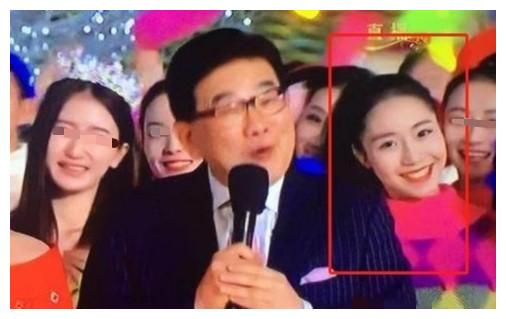 霍尊女友陳露是誰(shuí)?干嘛的?尊女友陳露個(gè)人資料簡(jiǎn)介