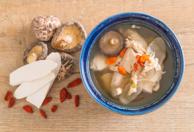產(chǎn)后孩子持續(xù)高燒怎么辦，有什么危害？