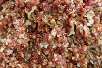 豬肉大蔥餃子餡怎么調(diào)好吃（餃子餡怎么調(diào)好吃）