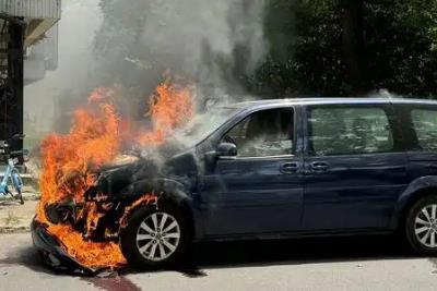 發動機自燃是什么原因造成的 發動機自燃是什么原因造成的呢